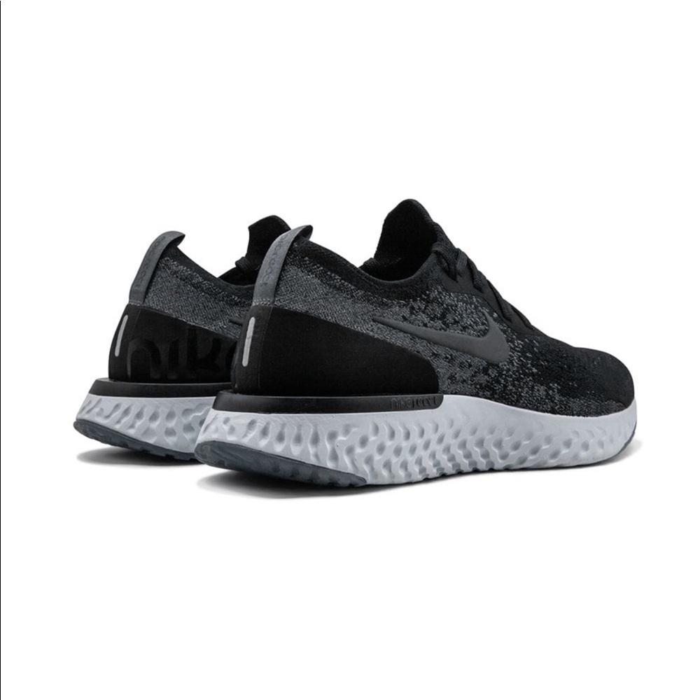 Nike Epic React Flyknit Women’s - image 3